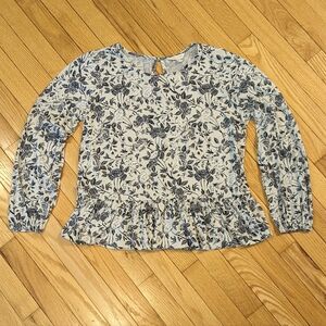 Lucky Brand peplum floral long sleeve top with keyhole back and cinched sleeves